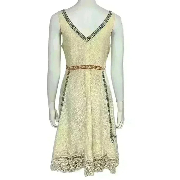 Champagne & Strawberry Sleeveless Embroidered Ivory Dress Size Medium - Picture 3 of 14